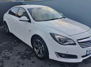 2014 - Opel Insignia Manual