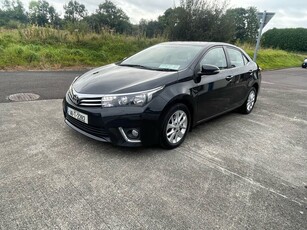 2014 - Toyota Corolla Manual