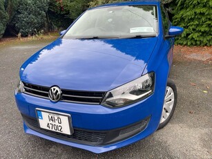 2014 - Volkswagen Polo Automatic