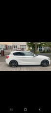 2015 - BMW 1-Series Manual