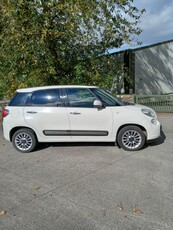 2015 - Fiat 500L Manual