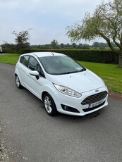 2015 - Ford Fiesta Manual