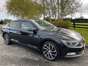 2015 - Volkswagen Passat Manual