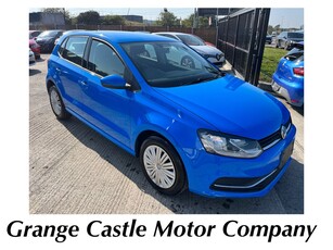 2015 - Volkswagen Polo Automatic