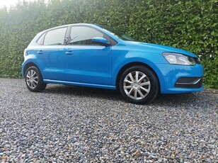 2015 - Volkswagen Polo Automatic