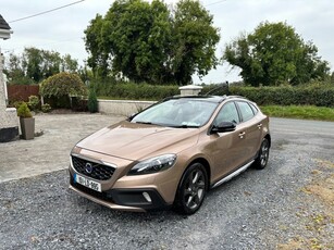 2015 - Volvo V40 Automatic