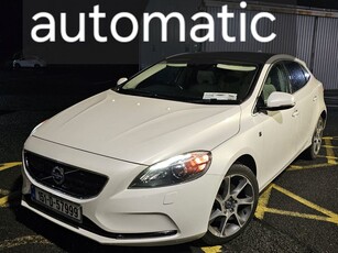 2015 - Volvo V40 Automatic