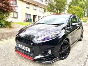 2016 - Ford Fiesta Manual