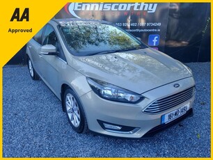 2016 - Ford Focus Manual