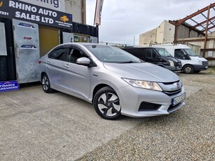 2016 - Honda Grace Automatic