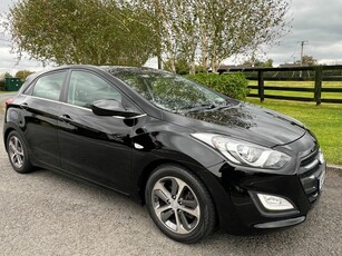 2016 - Hyundai i30 Manual