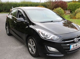 2016 - Hyundai i30 Manual