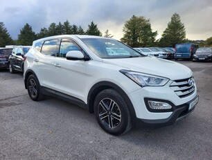 2016 - Hyundai Santa Fe Manual