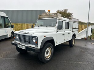 2016 - Land Rover Defender Manual