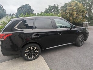 2016 - Mitsubishi Outlander Automatic