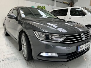 2016 - Volkswagen Passat Manual