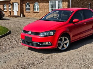 2016 - Volkswagen Polo Automatic