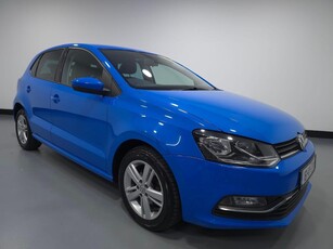 2016 - Volkswagen Polo Manual