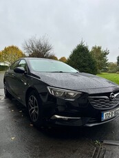 2017 - Opel Insignia Manual