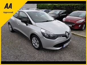 2017 - Renault Clio Manual