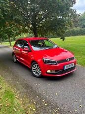 2017 - Volkswagen Polo Manual