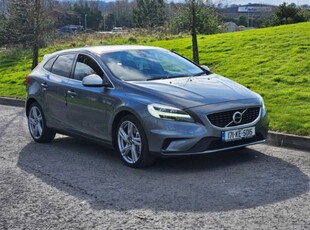 2017 - Volvo V40 Automatic