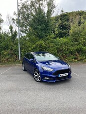 2018 - Ford Focus Manual