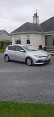 2018 - Toyota Auris Manual