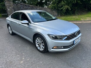 2018 - Volkswagen Passat Manual