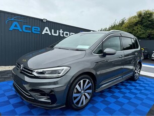 2018 - Volkswagen Touran Automatic