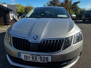 2019 - Skoda Octavia Manual