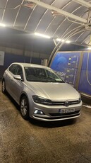 2019 - Volkswagen Polo Manual