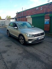 2019 - Volkswagen Tiguan Manual