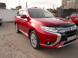 2020 - Mitsubishi Outlander Automatic