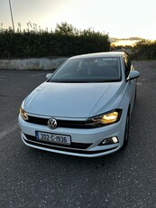 2020 - Volkswagen Polo Manual