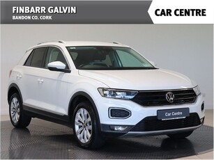 2021 (211) Volkswagen T-Roc