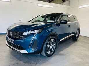 2021 - Peugeot 5008 Automatic