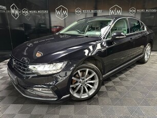 2021 - Volkswagen Passat Manual