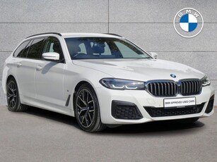 2022 - BMW 5-Series Automatic