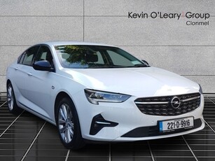 2022 - Opel Insignia Manual