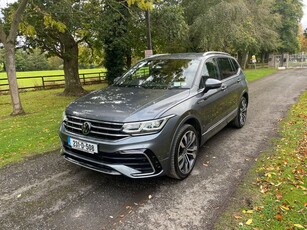 2023 - Volkswagen Tiguan Allspace Automatic