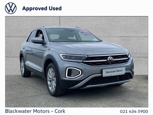 2024 - Volkswagen T-Roc Manual