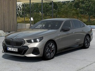 2025 - BMW 5-Series Automatic