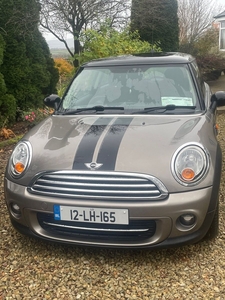 2012 - Mini Cooper Manual