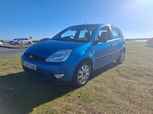 2004 - Ford Fiesta Manual