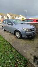 2005 - Opel Astra Manual