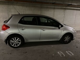 2008 - Toyota Auris Automatic