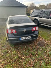 2009 - Volkswagen Passat ---