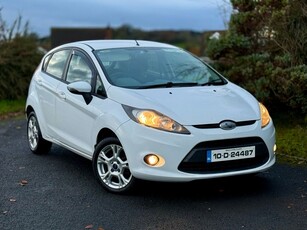 2010 - Ford Fiesta Manual