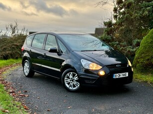 2010 - Ford S-Max ---